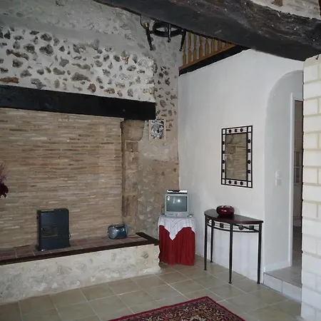Σπίτι διακοπών La Petite Mirabelle Saint-Martin-de-Ribérac